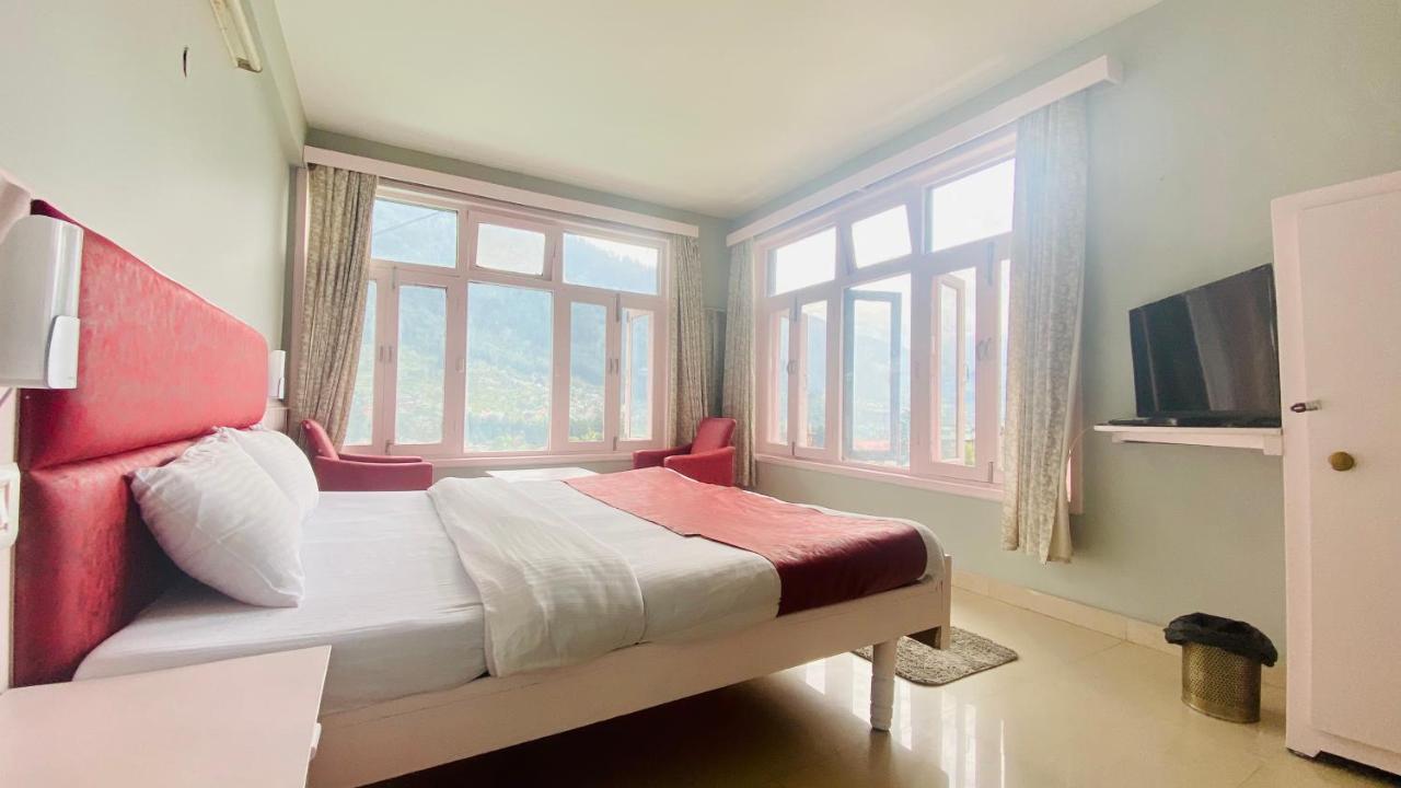 Hotel Meadows Manali Ngoại thất bức ảnh