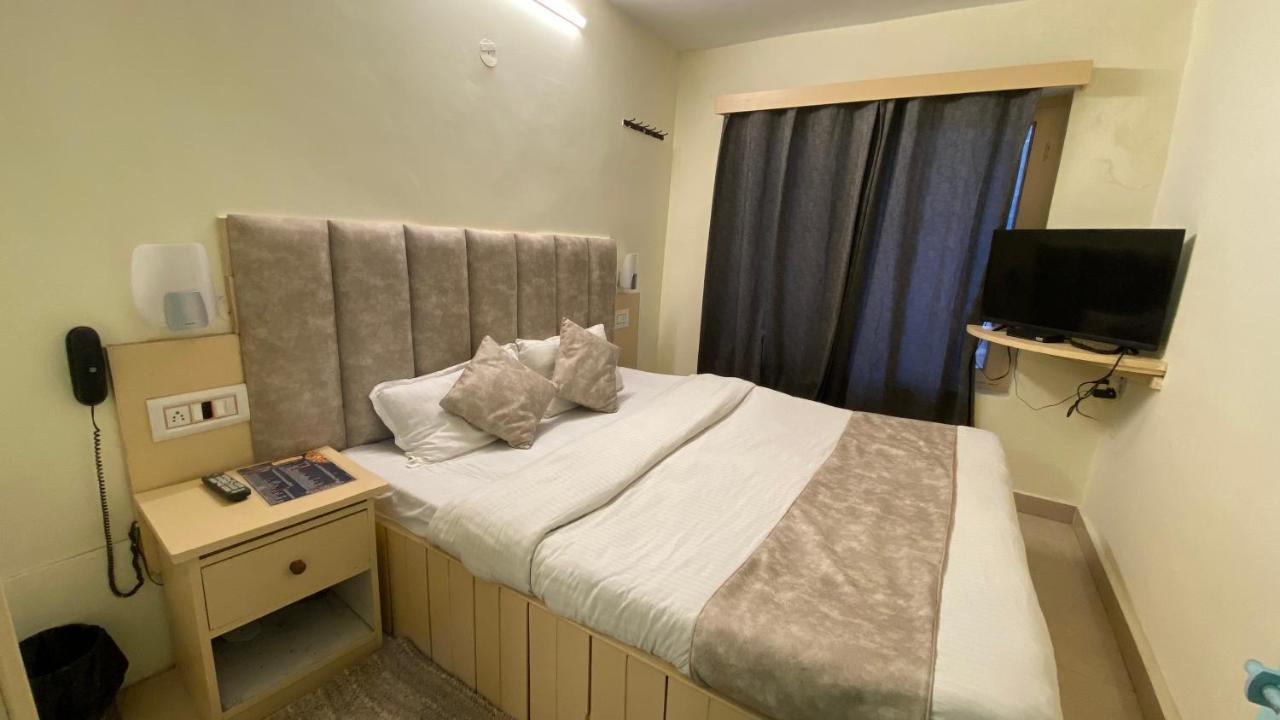 Hotel Meadows Manali Ngoại thất bức ảnh
