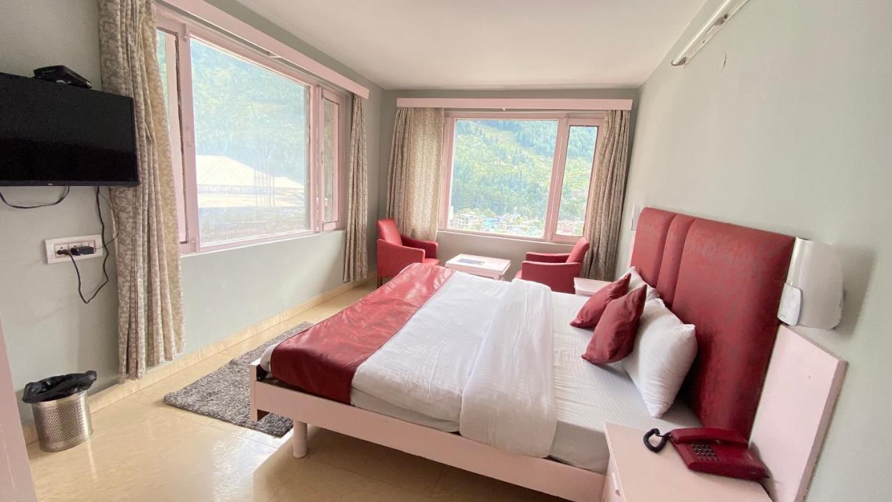 Hotel Meadows Manali Ngoại thất bức ảnh