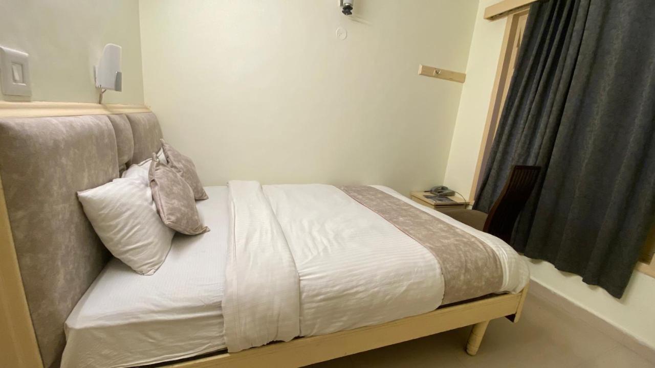 Hotel Meadows Manali Ngoại thất bức ảnh