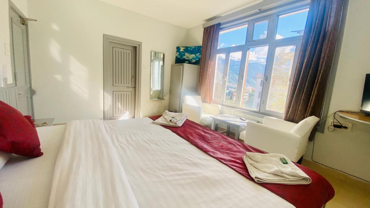 Hotel Meadows Manali Ngoại thất bức ảnh