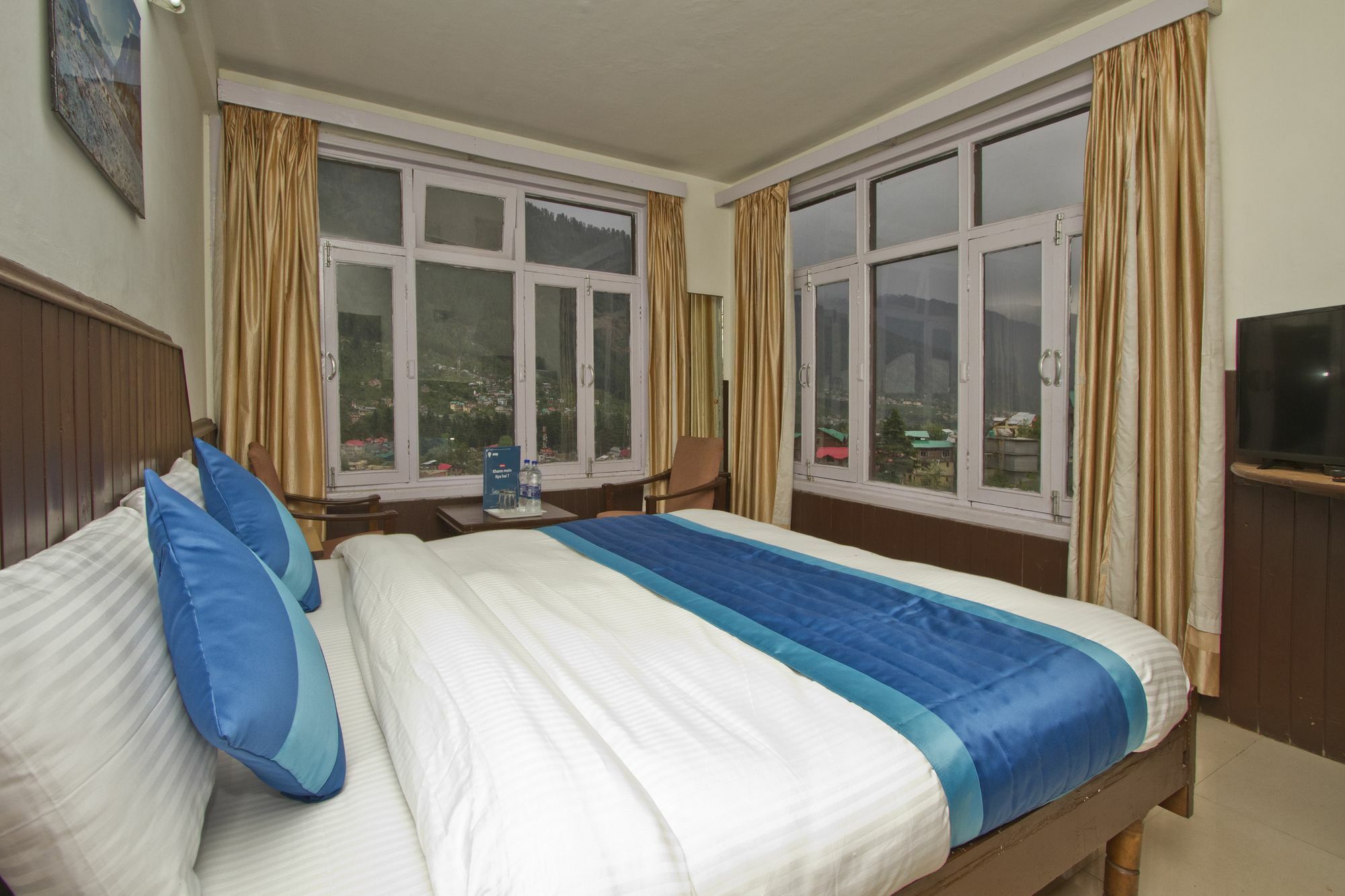 Hotel Meadows Manali Ngoại thất bức ảnh